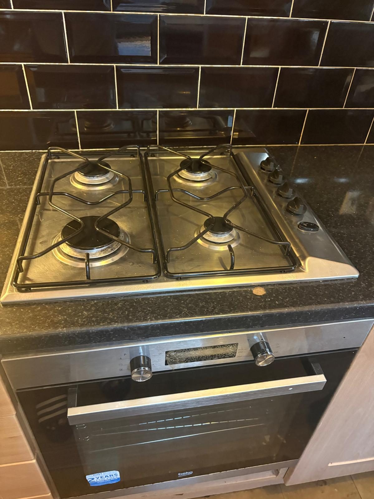 2 BEDROOM HOUSE, OLDHAM — photo 4 of 10